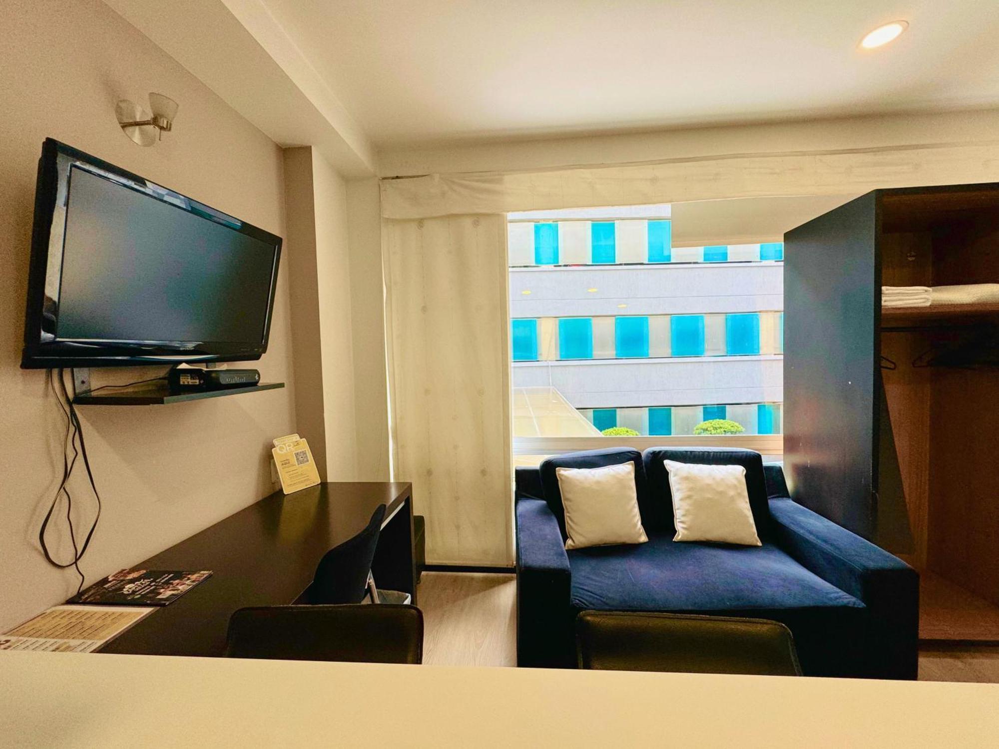 Aparta Suite Continental Bogotá Extérieur photo